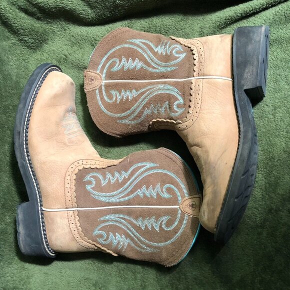 Ariat Womens Fatbaby Heritage Western Cowboy Boots 10B Suede Tan Blue Pull On - Picture 10 of 16